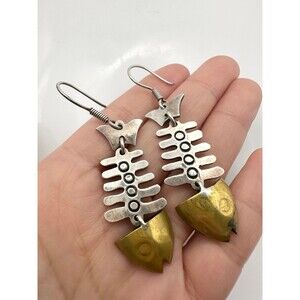 Vintage 925 sterling silver two tone fish bone earrings